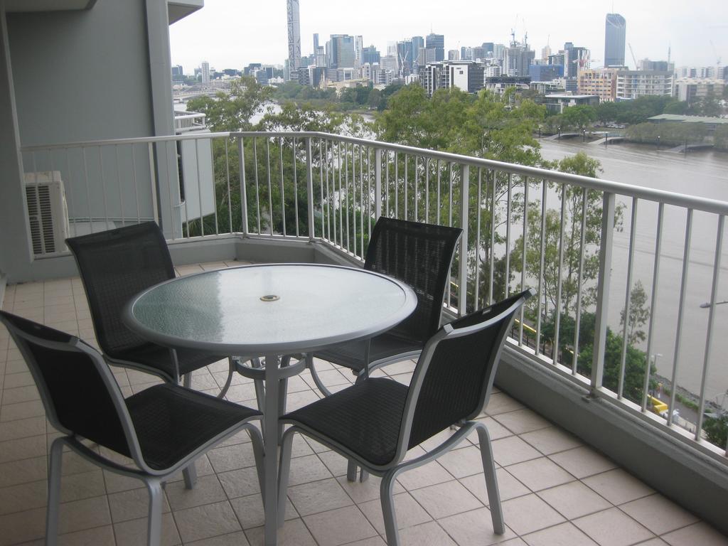 Fairthorpe Apartments Brisbane Ngoại thất bức ảnh